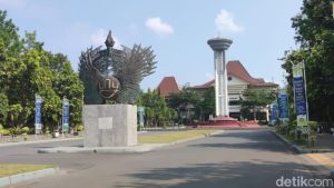 Dosen UNY bantah cekik Ketua BEM
