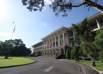 Kampus Berprestasi