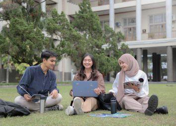 Kemdiktisaintek mengingatkan perguruan tinggi agar tidak gegabah dalam bertransformasi menjadi PTNBH dan tetap mempertimbangkan kesiapan.