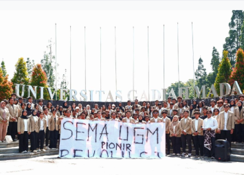 BEM UGM resmi bertransformasi menjadi SEMA setelah perubahan struktur organisasi kemahasiswaan. Pemilwa mahasiswa juga tidak lagi diselenggarakan.