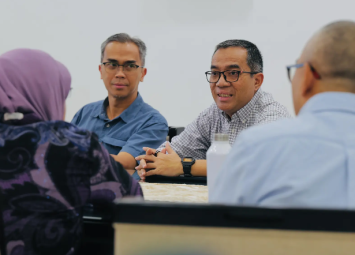 Perwakilan Kemdiktisaintek dan Badan Pusat Statistik membahas penguatan integrasi data untuk mendukung pemerataan akses pendidikan tinggi dan peningkatan ketepatan sasaran program bantuan pendidikan.