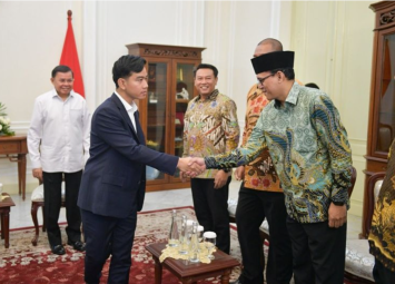 Wakil Presiden Gibran Rakabuming Raka menerima audiensi Asosiasi Jaringan Beasiswa Indonesia (AJBI) di Istana Wakil Presiden untuk membahas penguatan ekosistem beasiswa bagi pengembangan SDM Indonesia Timur.
