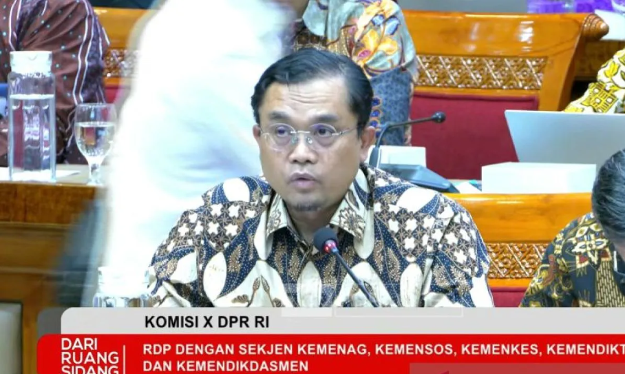 Kemendikdasmen Atur Pembelajaran Sekolah Terdampak Karhutla Berdasarkan ISPU